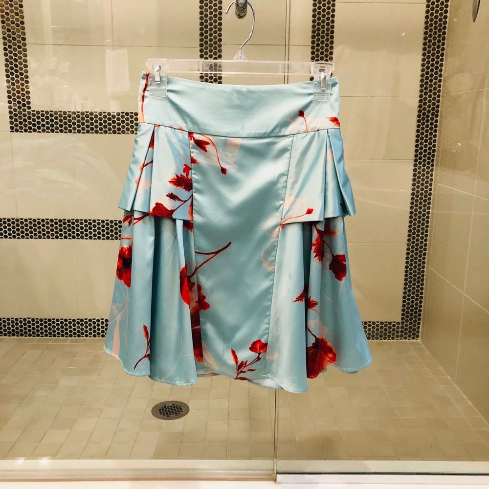 BEBE skirt